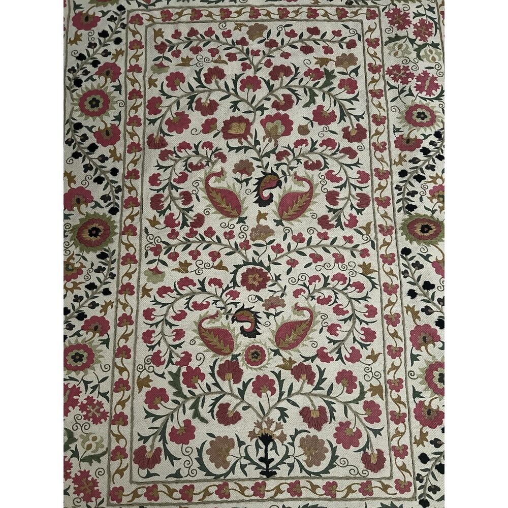WORLD MARKET Kaza Floral Traditional Embroidered Cotton Handcrafted Area Rug 4x6 - Picture 3 of 11
